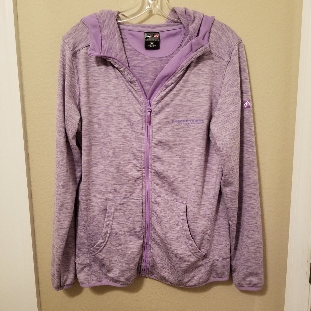 Outfiter Trading Women  soft shell jacket Size M. Fleece Lined Water Resistant